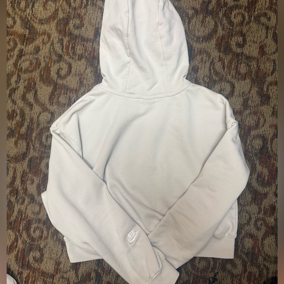 Nike Cropped Hoodie - Picture 2 of 5